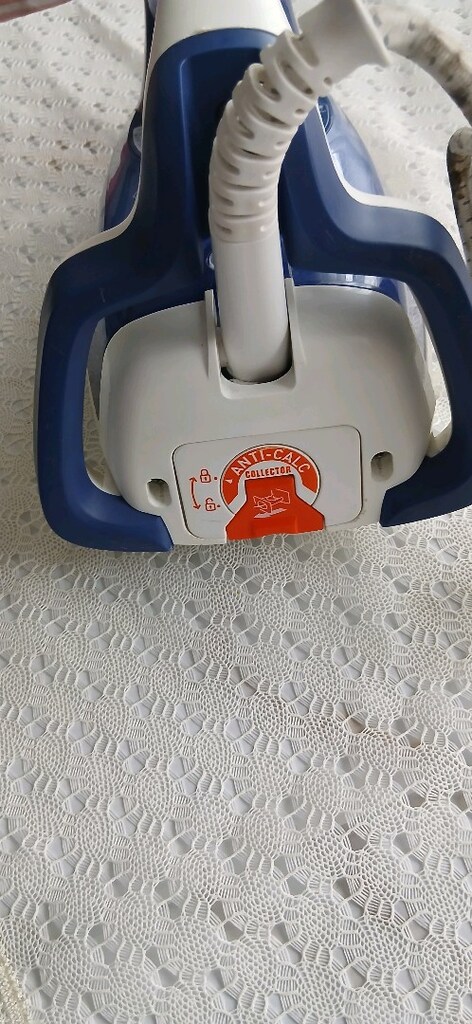 Tefal buharlı ütü çok temiz fazla kullanılmadı - 4