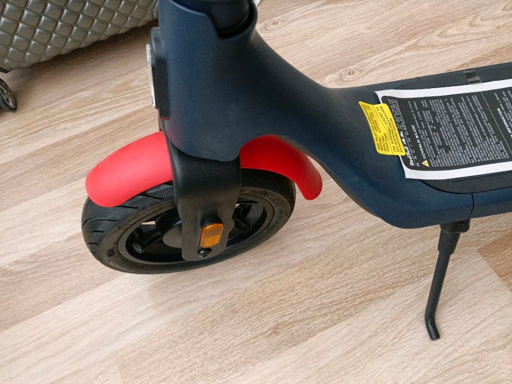 racing redbull scooter - 4