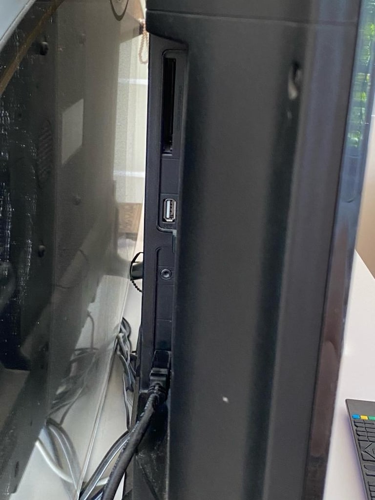 Vestel televizyon 49 EKRAN İNTERNET ÖZELLİKLİ
