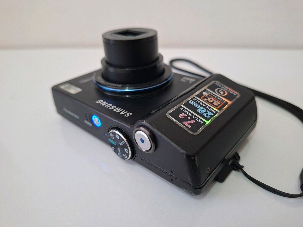 Samsung L74 Wide Dijital Fotoğraf Makinesi 7.2 Megapiksel 3x Zoom Siya - 2