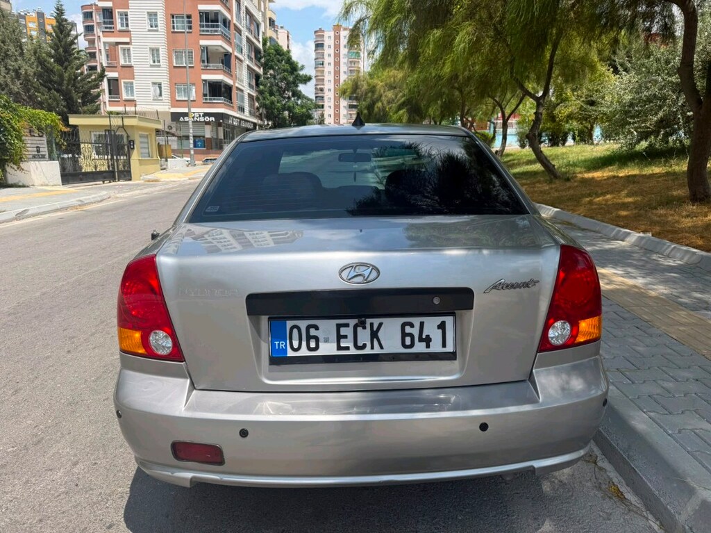 2004 model Hyundai Accent admire 2007 çıkışlı Otomatik Vites 1.3 benzi - 11