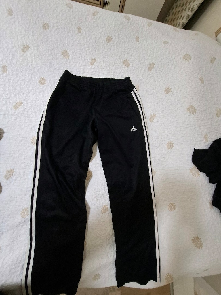 adidas eşofman altı temiz kullanıldı