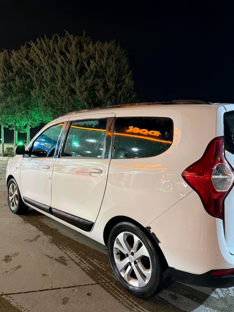 Acil Satılık 7 Kişilik Otomobil - 3