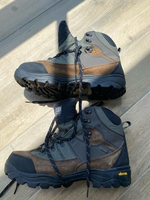KARRIMOR TREKKING BOT