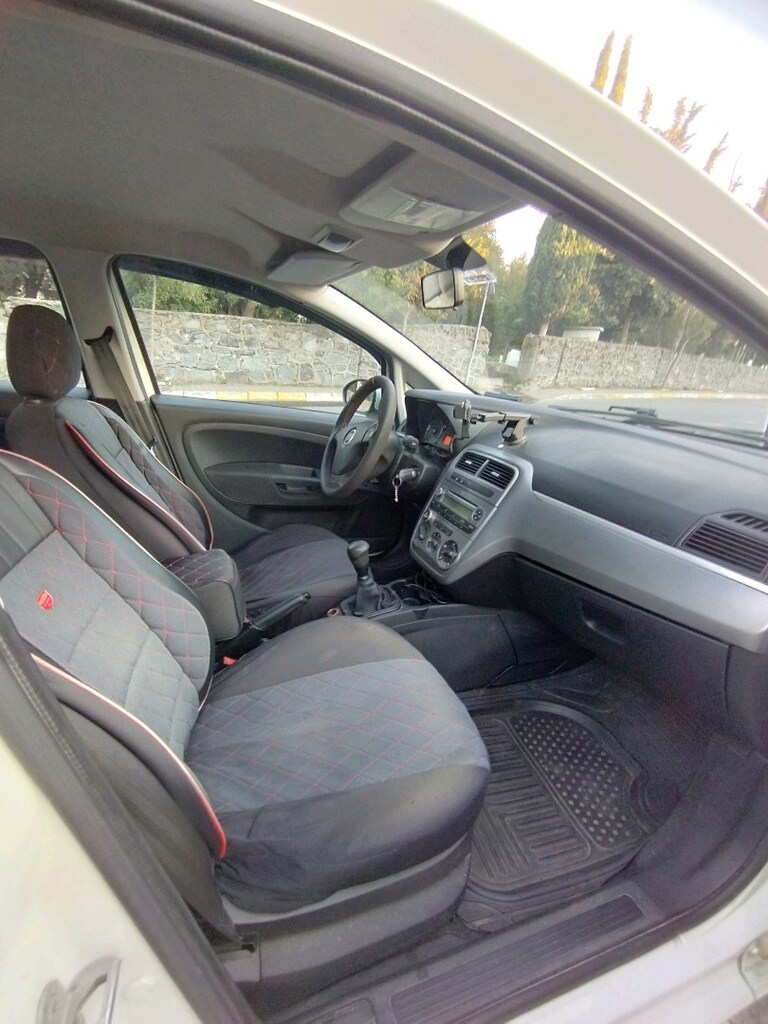 fiat punto 2013 - 15