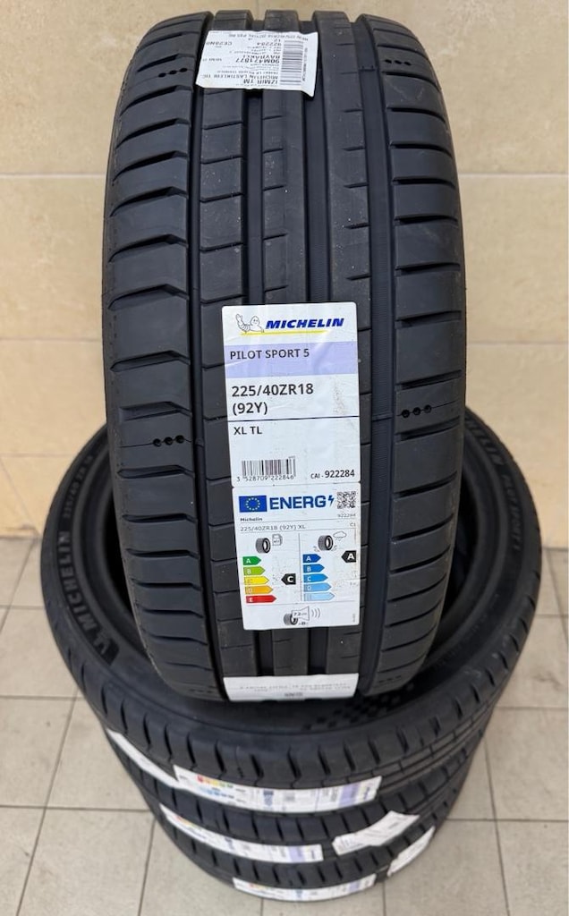 225/40R18 MİCHELİN PİLOT SPORT 5 (DOT:28/26) 4 ADET FİYATIDIR - 2