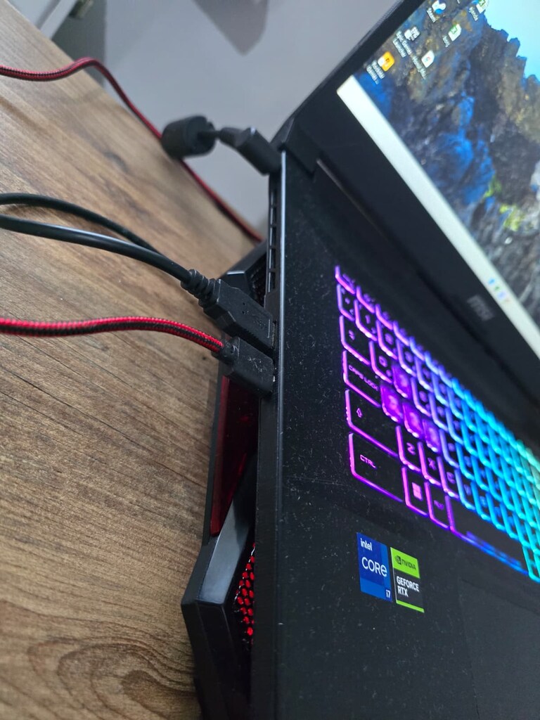 Oyuncu Laptop MSI KATANA 17 (RTX 4070/ i7-13620H / 32GB RAM / 1TB SSD) - 10