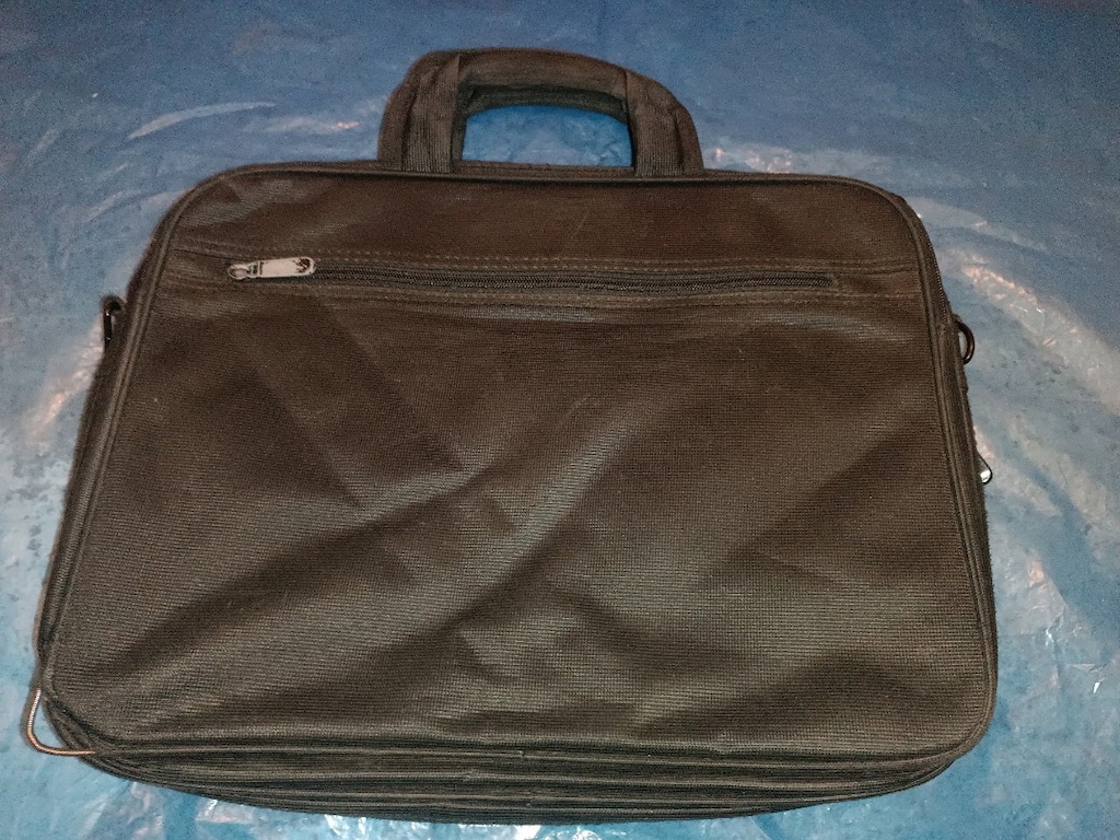 laptop çantaları adet olarak - 2