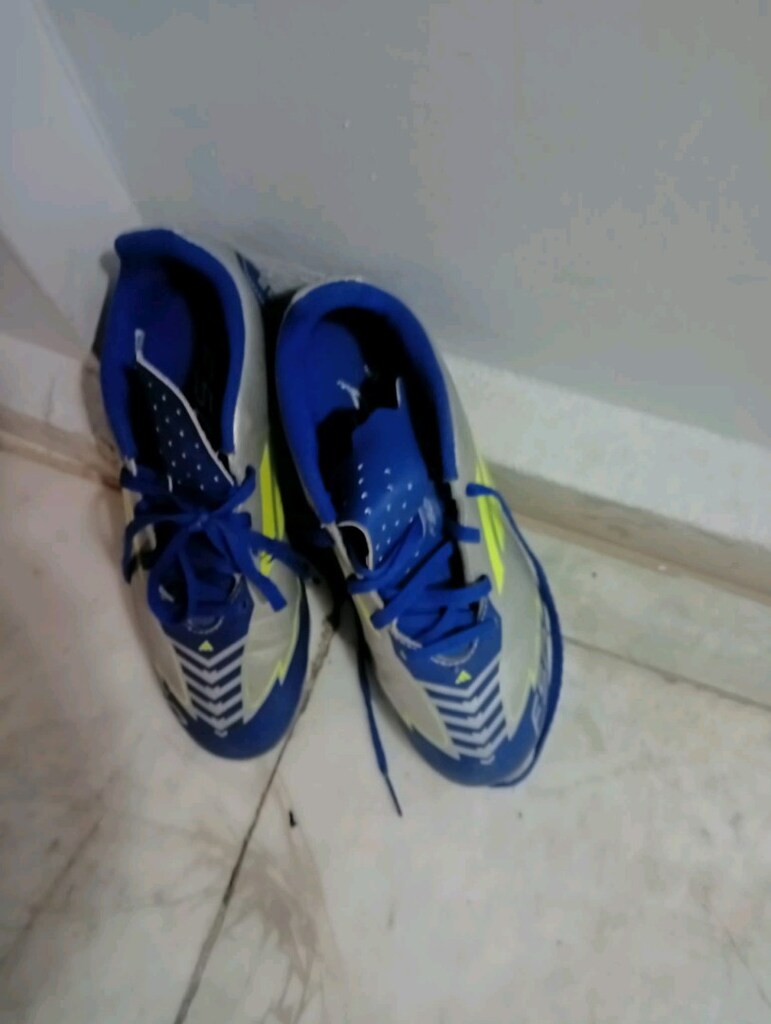Adidas Futbol Ayakkabıs F50 Messi 36 - 5