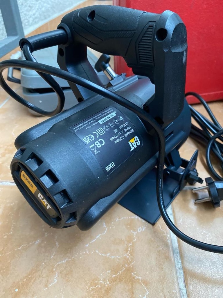 CAT DX55 1400Watt Profesyonel Sulu/Kuru Seramik Kesme 110 mm Ultra Haf - 6