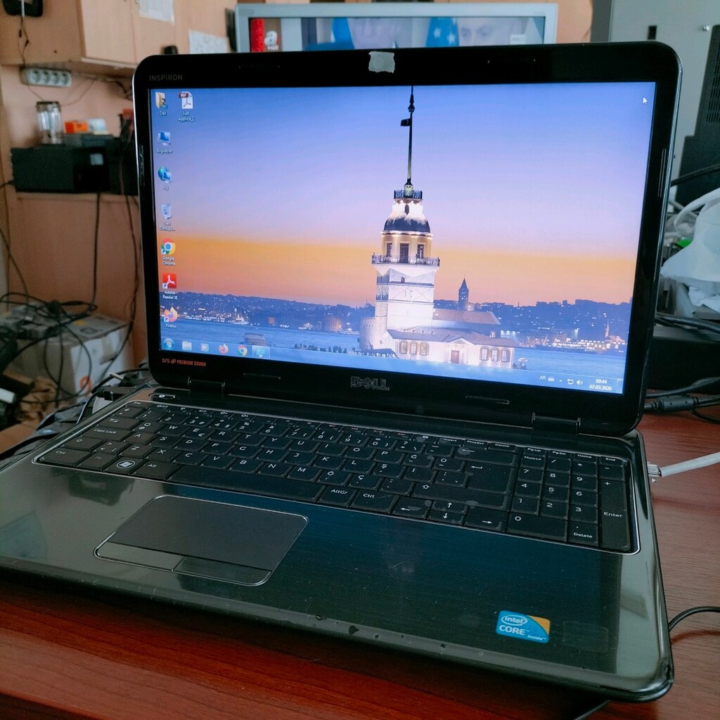 Dell N5010-6518 model.İ3 işlemcili .320gb rom ve 3gb rem . Pazarlık ol - 2