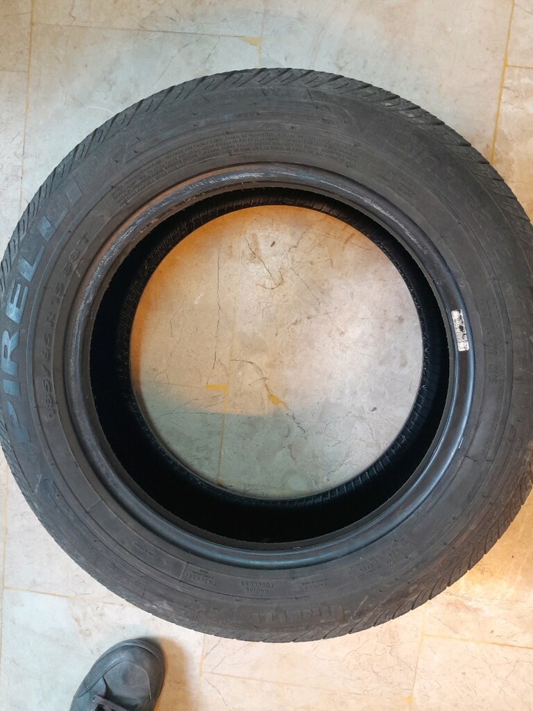 185 65 15 Lastik 4 adet - 2