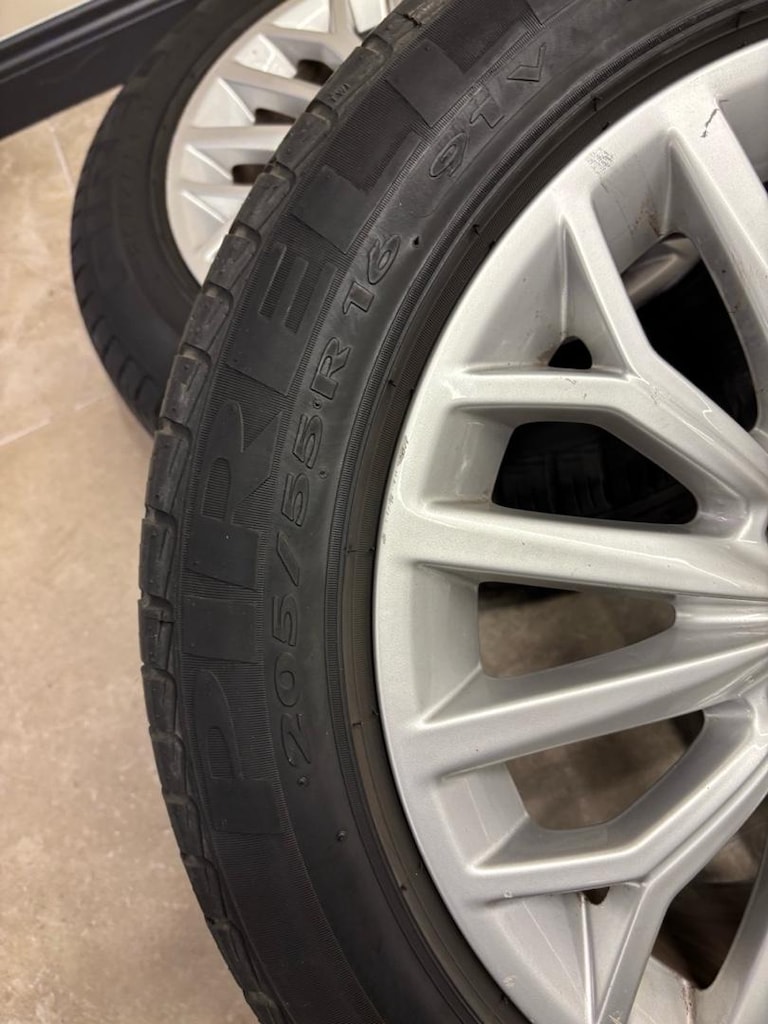 Audi A3 Orjinal Çelik Jant Lastik ve Amörtüzör - 7