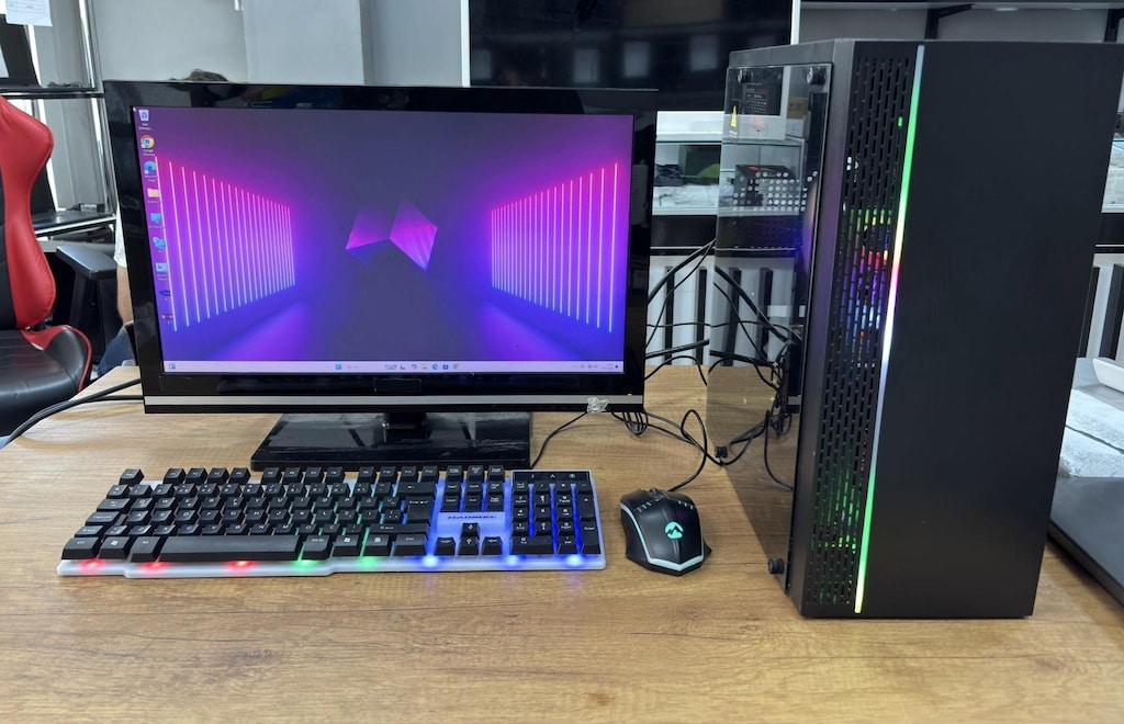 MASAÜSTÜ BİLGİSAYAR 16 GB RAM İ5 4570 4 GB EKRAN KARTLI 22 İNÇ EKRAN - 3