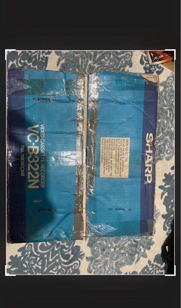 Sharp VHS cihaz ve 13 adet kaset - 3