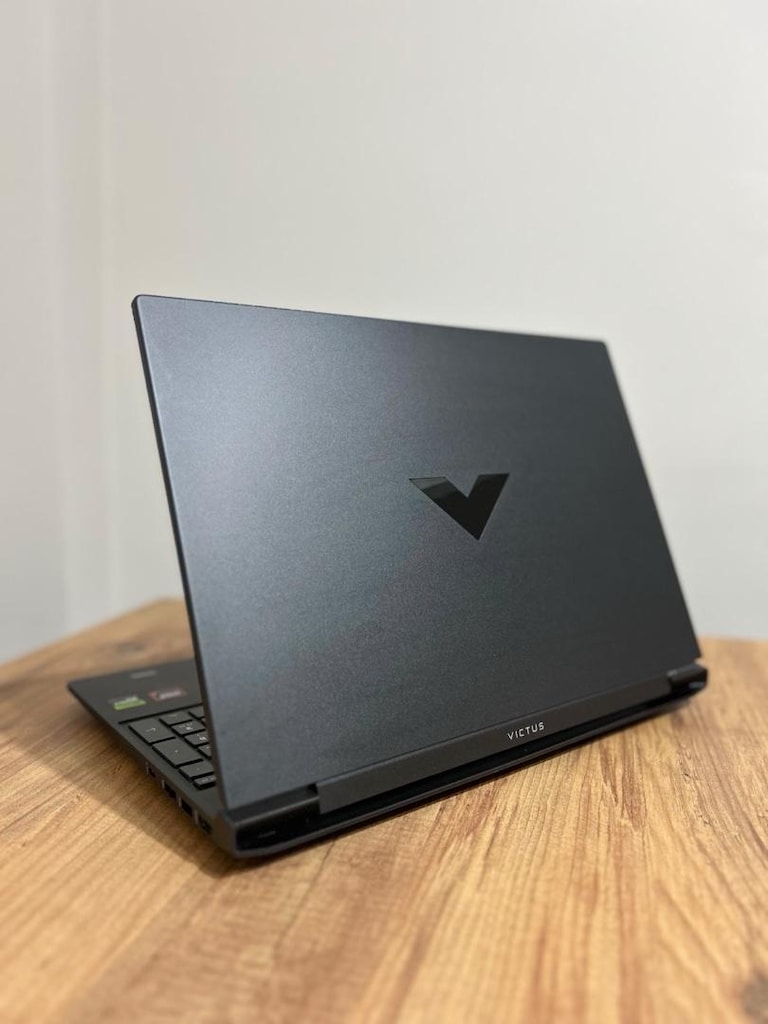 HP VİCTUS 16 RTX4060 - 9