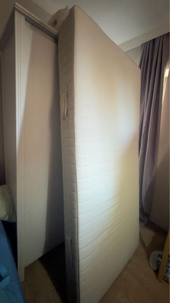 Ikea yatak 90*200 sert - 5