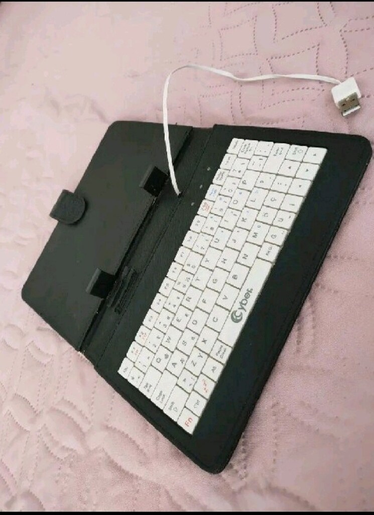 USB Kılıflı Mini Tablet Klavye - 2