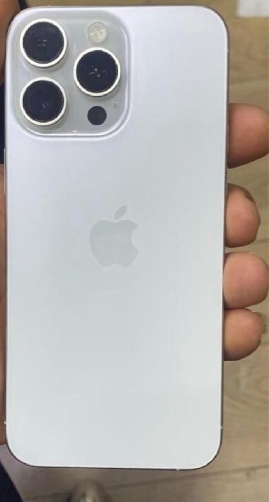 iPhone 15 pro Max - 8