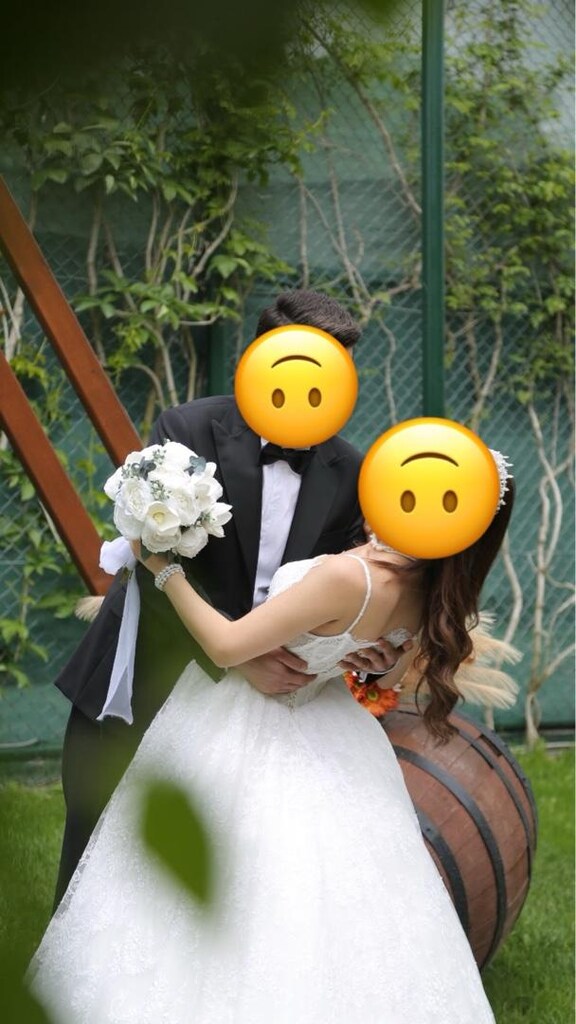 Lekesiz, Temizlenmiş Fransız Dantelli Gelinlik (Askılı / Straplez) - 4