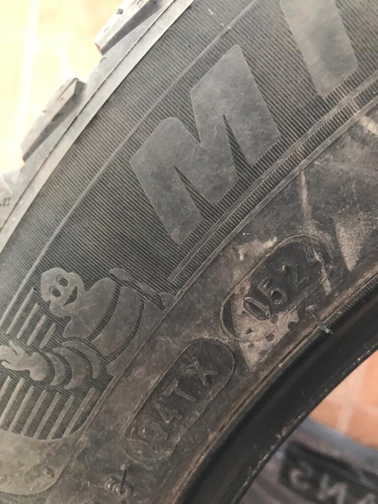 Michelin Cross Climate 2 255x55x18 - 3