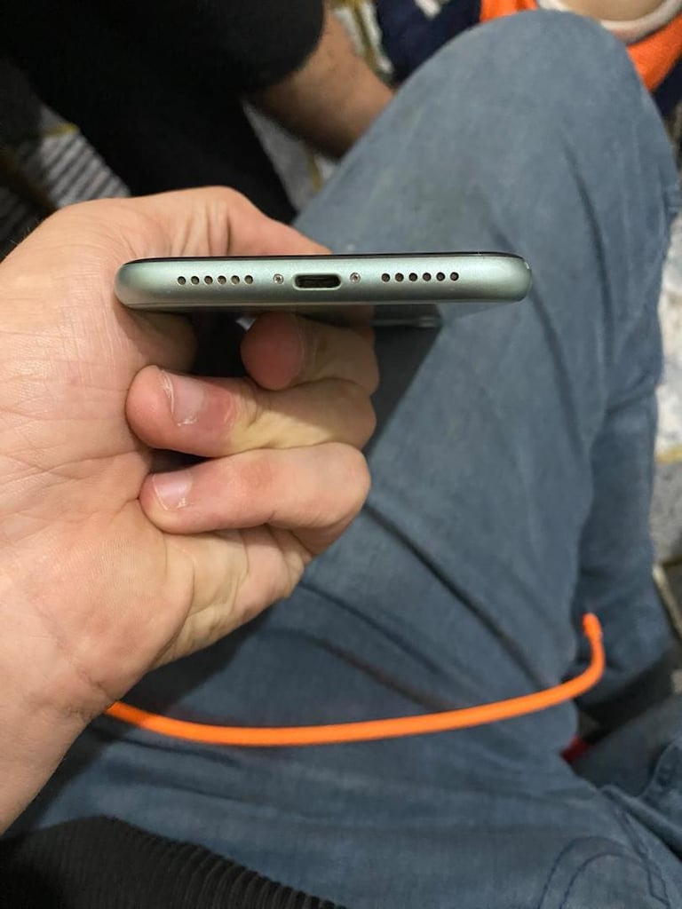 İphone 11 - 6