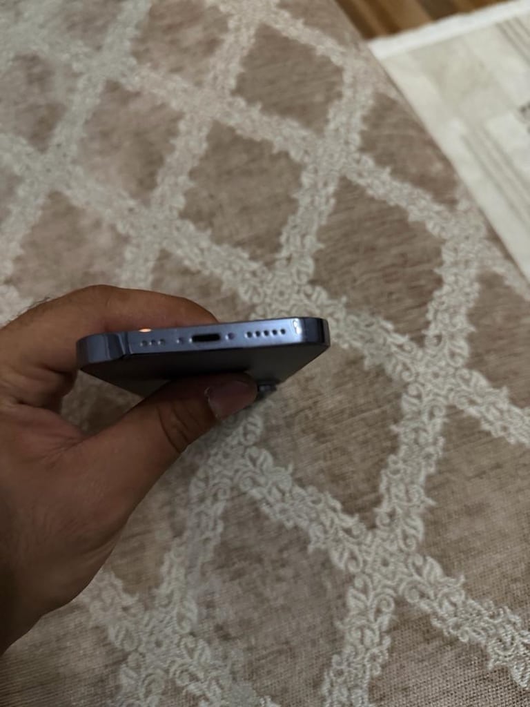 iPhone 14 pro - 2
