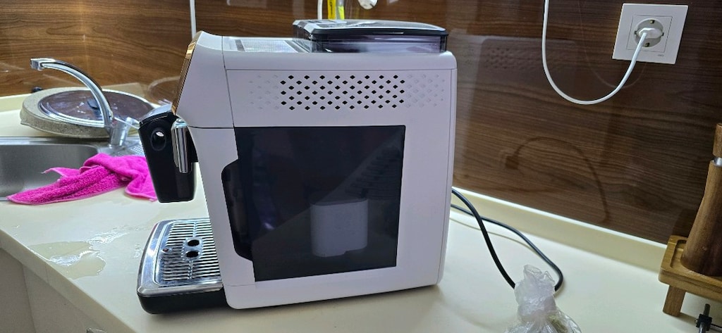 PHILIPS LATTE GO 5550 BEYAZ - 6
