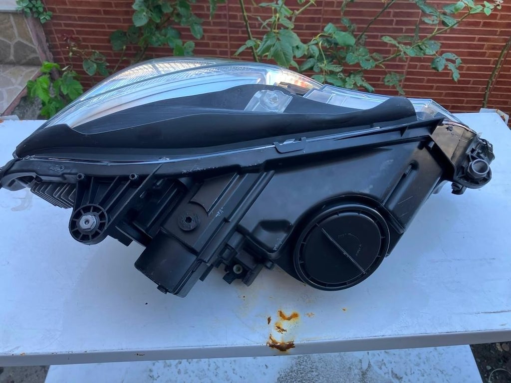 Mercedes W212 sag sol far hatasız tamirsiz orjinal cıkma pazarlıksız - 10