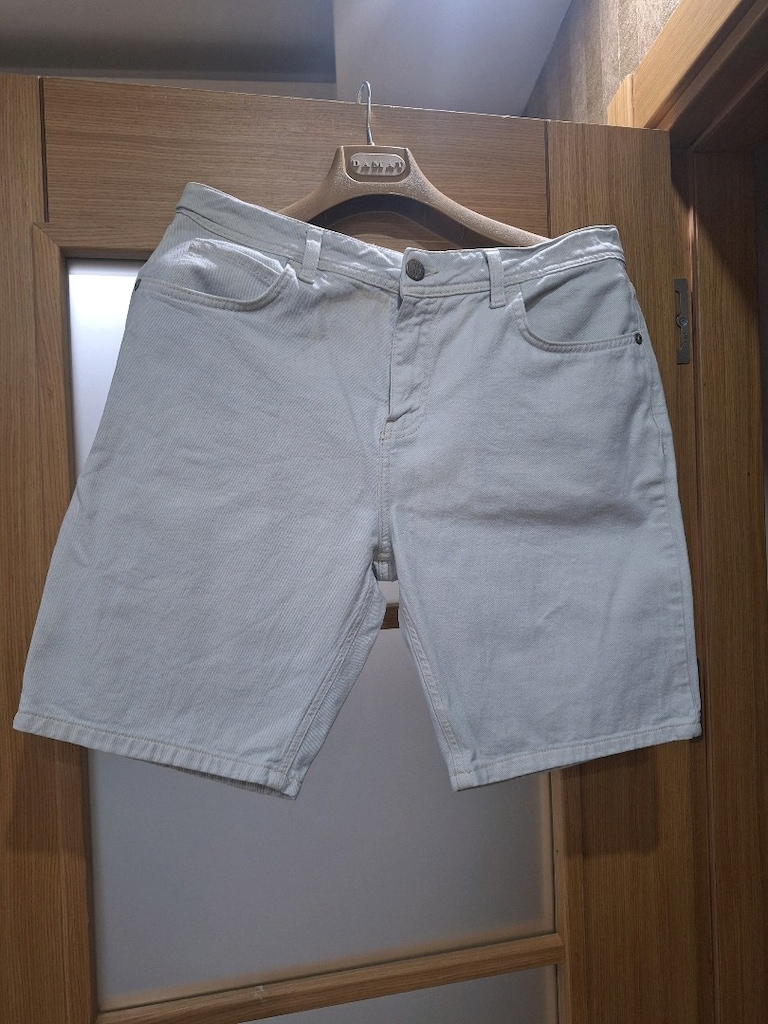 KISA PANTOLON ŞORT - 2