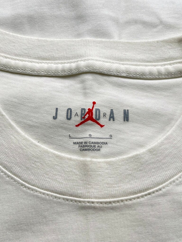 Jordan Flight Essential 85 Tişört - 6
