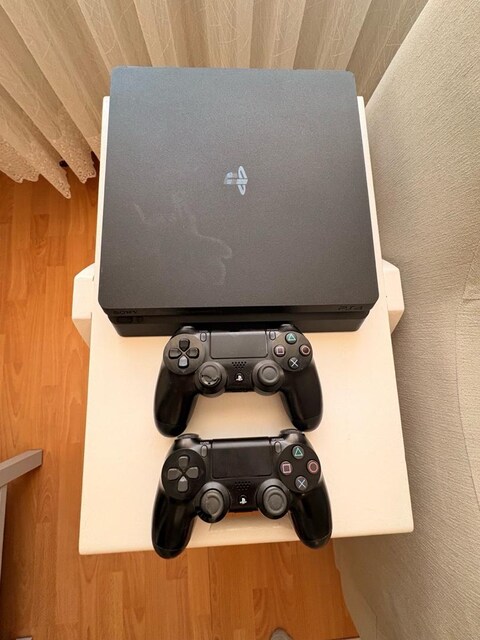 PS4 SLİM 512 GB ÇİFT KONSOL +FİFA 20
