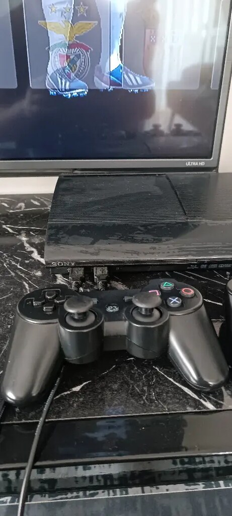 PlayStation 3/ - 80 adet dijital oyun lu 1tb - 2