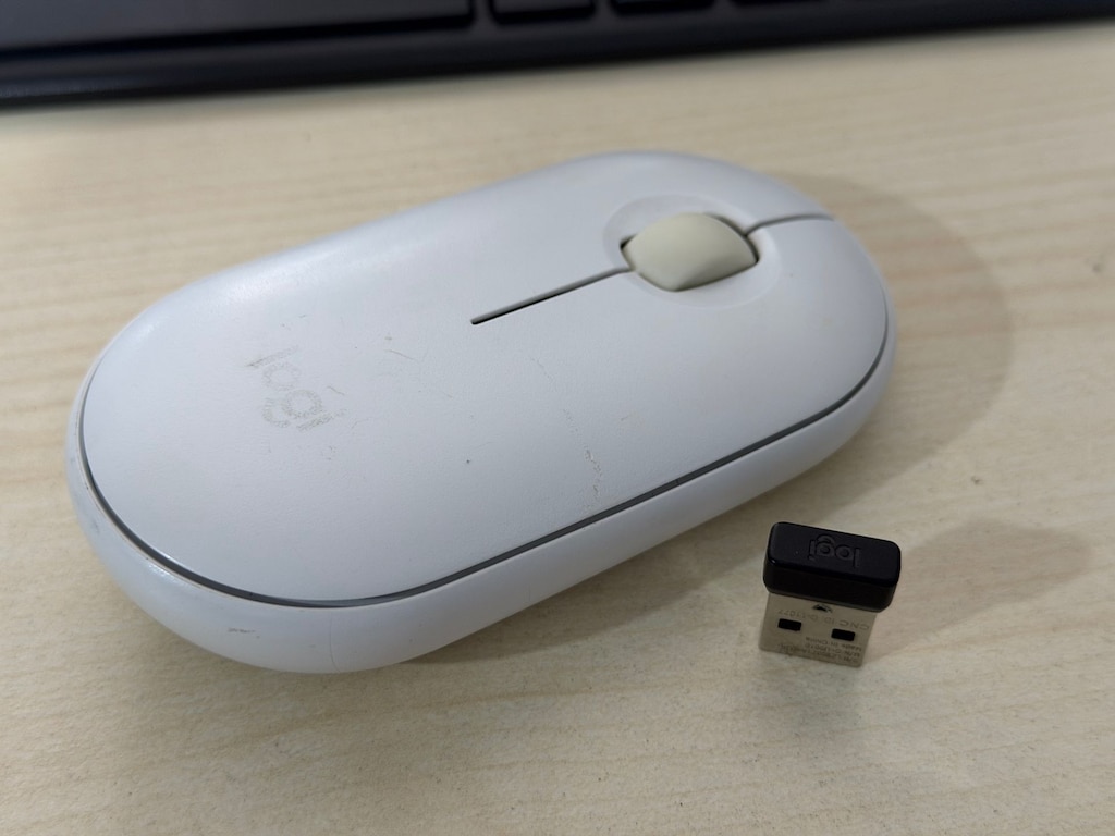 Logitech M350 Pebble İnce Kablosuz Bluetooth Optik Mouse - 7