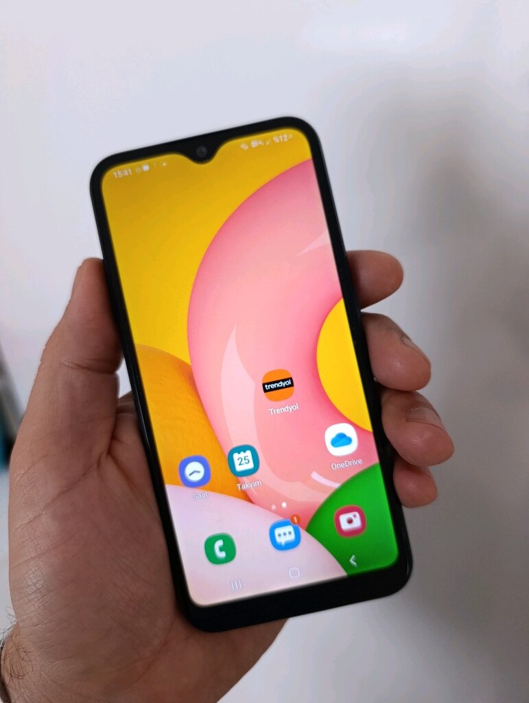 Samsung A01 tertemiz kusursuz herşeyi orijinal tamir işlem Yok - 2