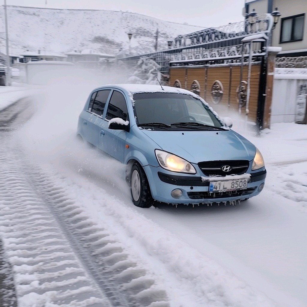 2010 HYUNDAİ GETZ BENZİN LPGLİ ORJİNAL 1.4 DOHC - 2