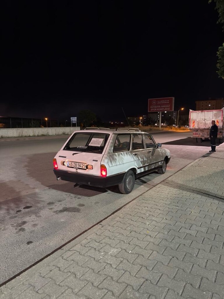 sahibinden temiz garaj arabası R12 toros - 13