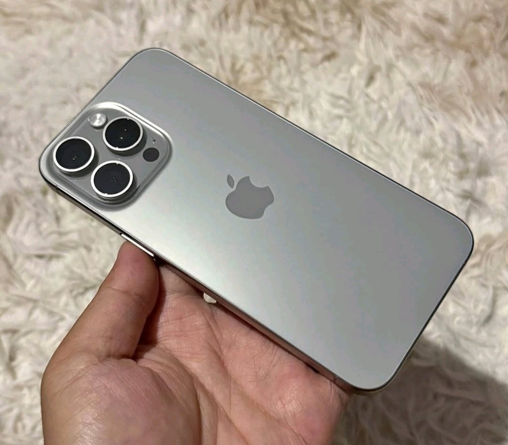 15 promax 256 gb
