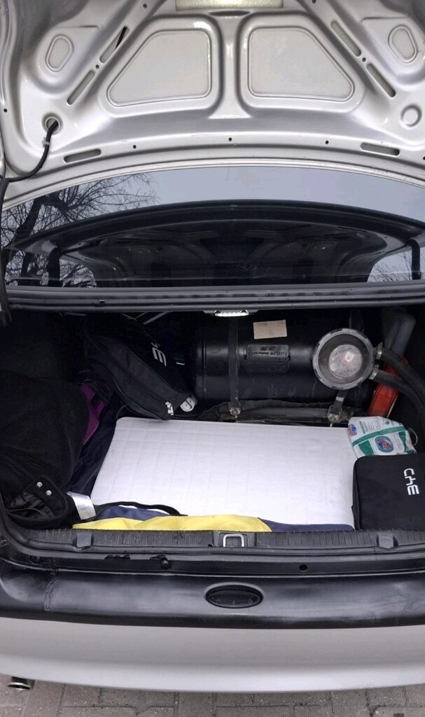 Opel vektra 1.6 GL 16valf 1996 model - 14