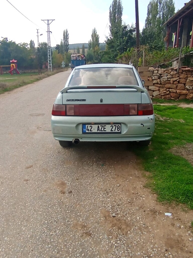LADA vega 1.5 8 valf - 2