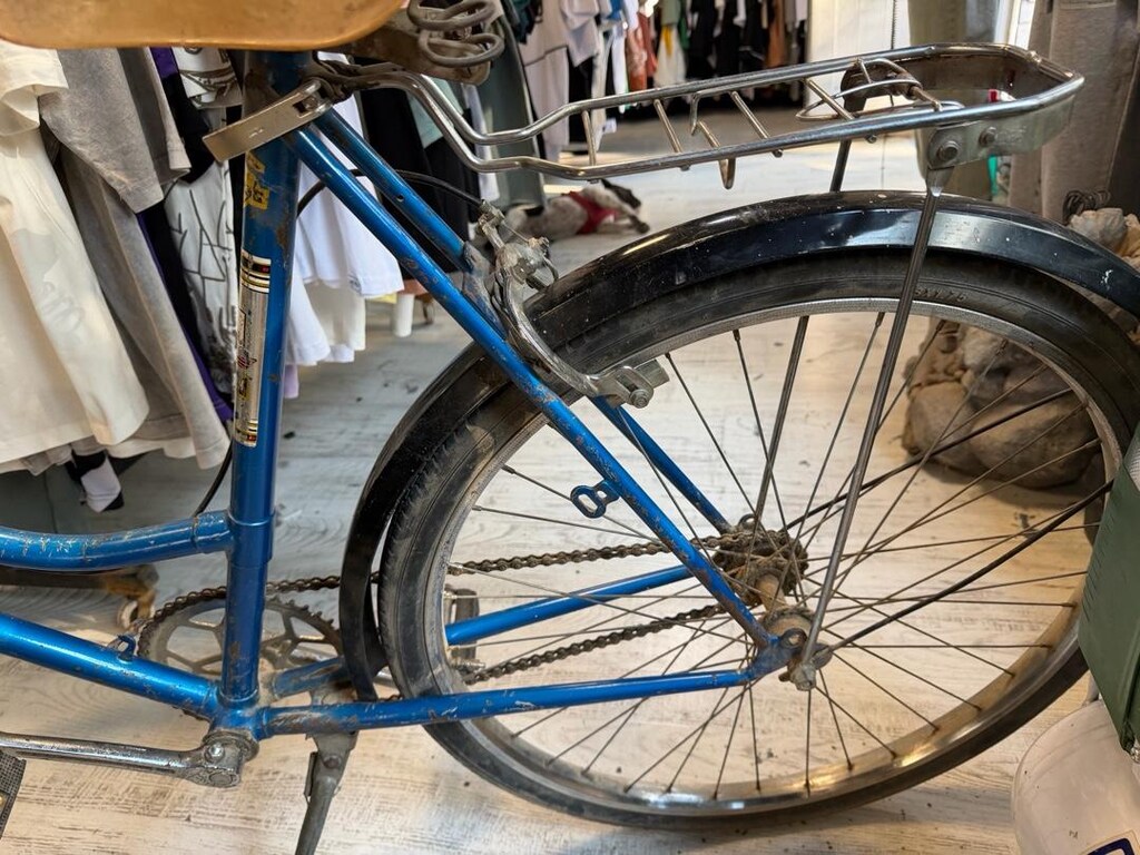 Vintage Bisan Deluxe Vintage 1970 - 4