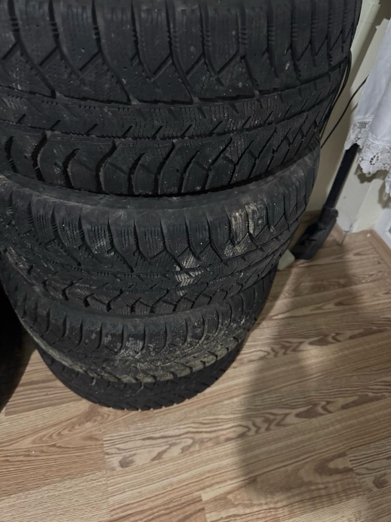 LASSA 225/55/16 - 9