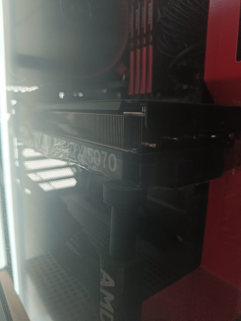 RTX 5070 OC TAKASLI - 4