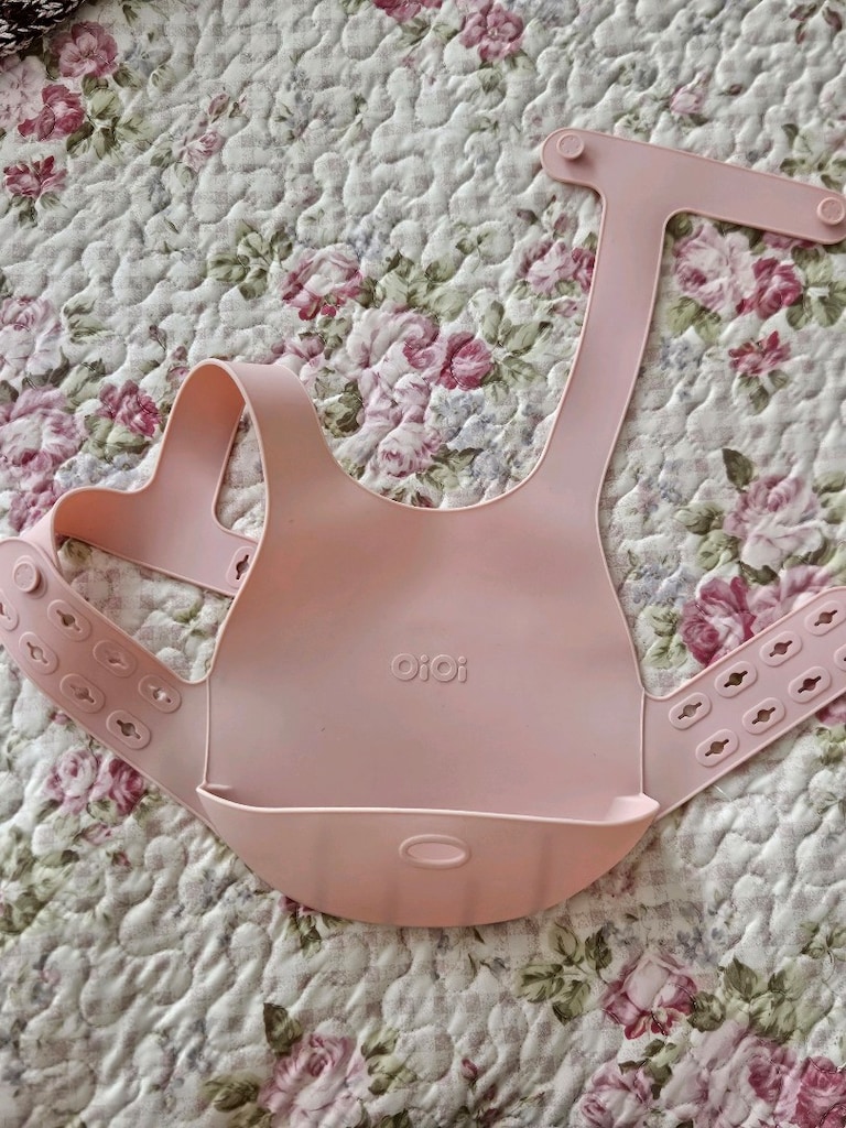 Oioi Silikon Mama Önlüğü Pembe