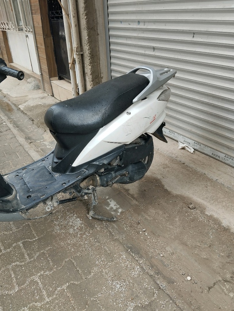 çekme belgeli iseyene ovada bahçede kullanmaya 100 cc mondial turkuaz - 3