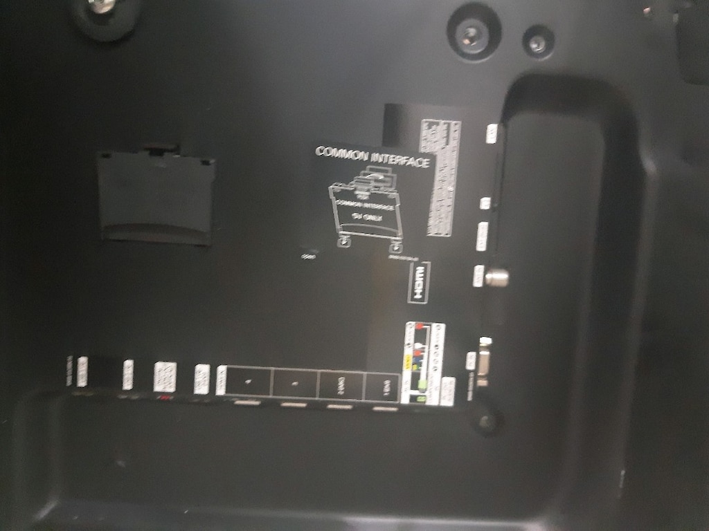 Samsung 40 inç 102 ekran led tv - 8