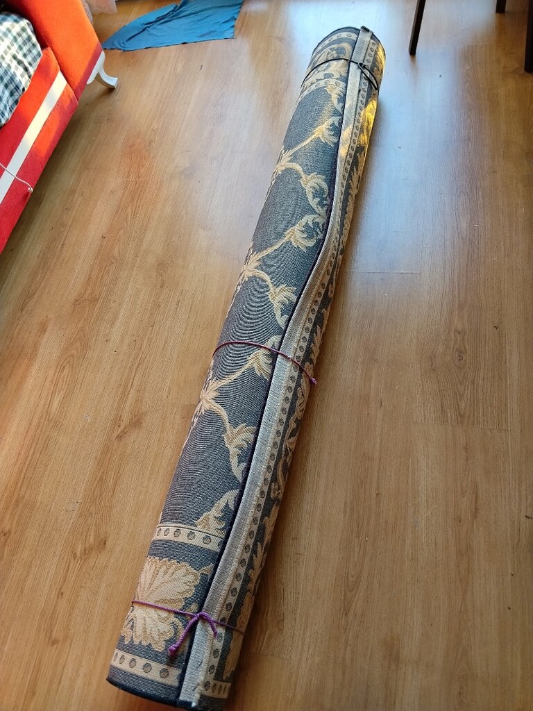 HALI 5 METRE KARE..MERİNOS MARKA SIFIR GİBİ..KAYMAZ..UZUN İPLİK - 8