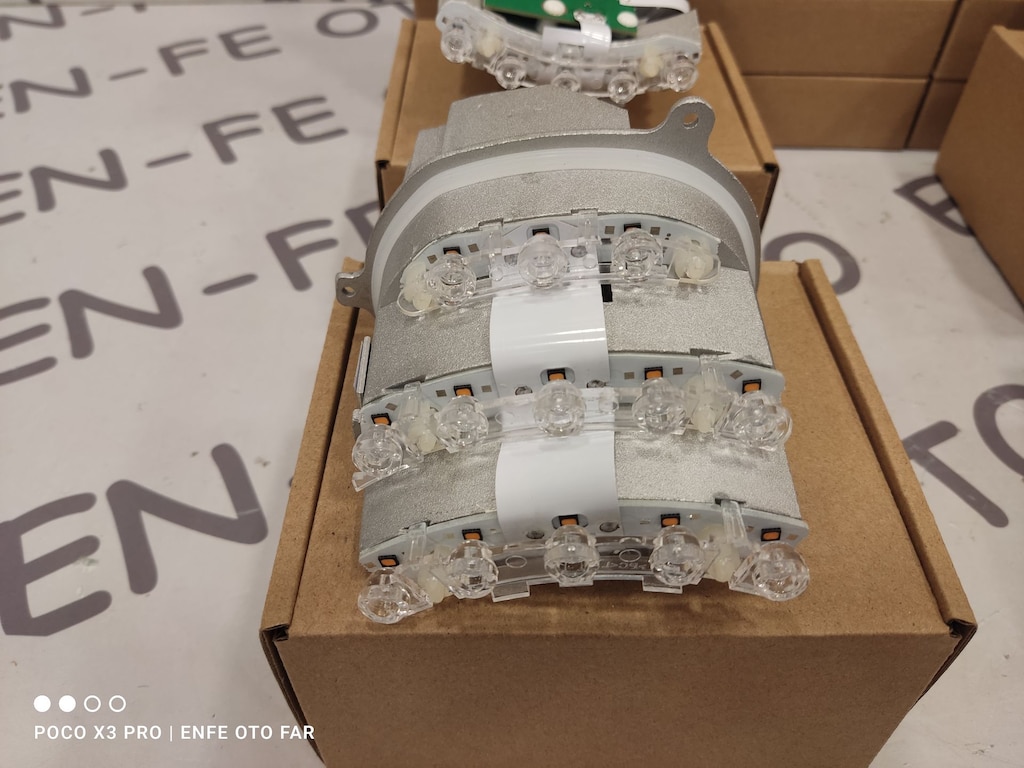 BMW E90 LCI 3 SERİSİ SAĞ FAR SİNYAL LED MODÜLÜ BEYNİ 63127245814 - 3