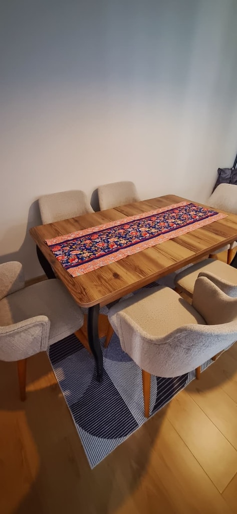 Açılır 6 Kişilik Yemek Masası - Çok Temiz, Sorunsuz - 4