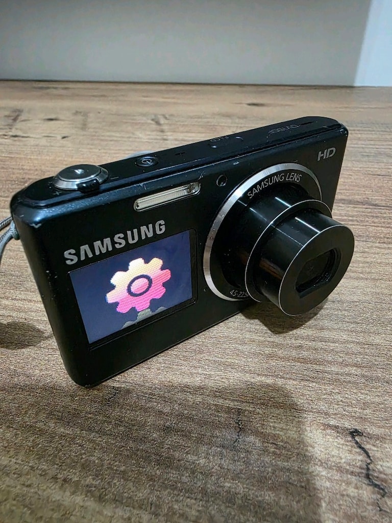Samsung DV150F - 4